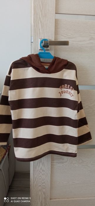 Komplet dresowy bluza i spodnie 128/134 SINSAY