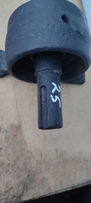 Циркулярку 400 мм вал