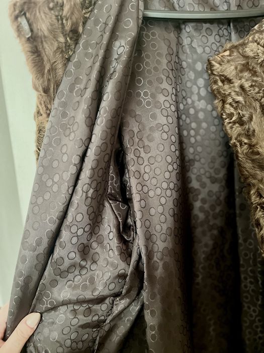 Naturalne futro z karakułów – szyte na miarę | stan idealny | L