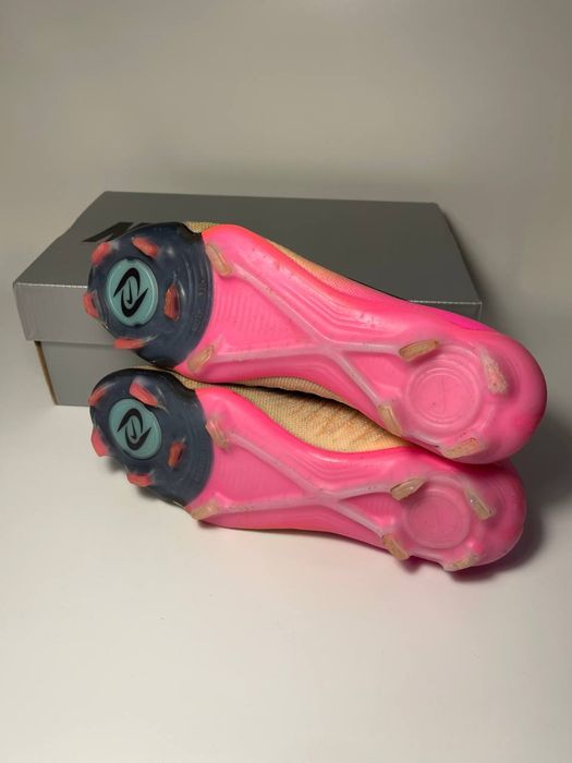 Бутсы nike phantom 39р gx elite