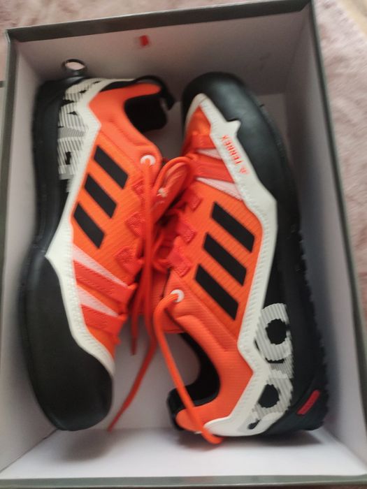 Buty adidas terrex