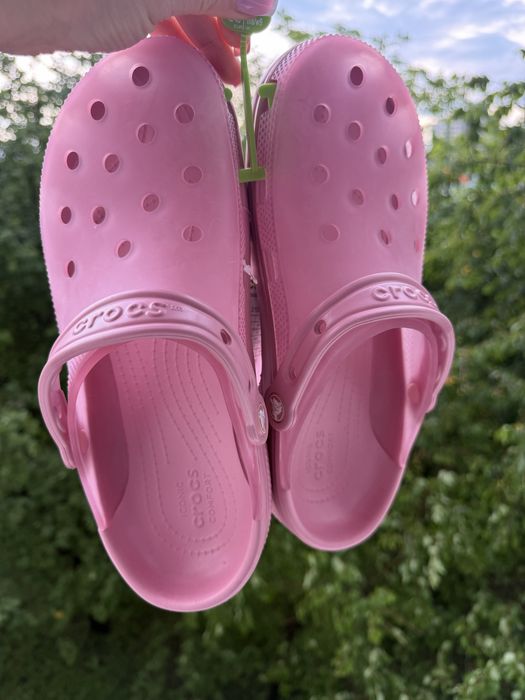 Жіночі крокси Crocs Classic Frosted Clog Rst 210928-6XX Розмір 42-43