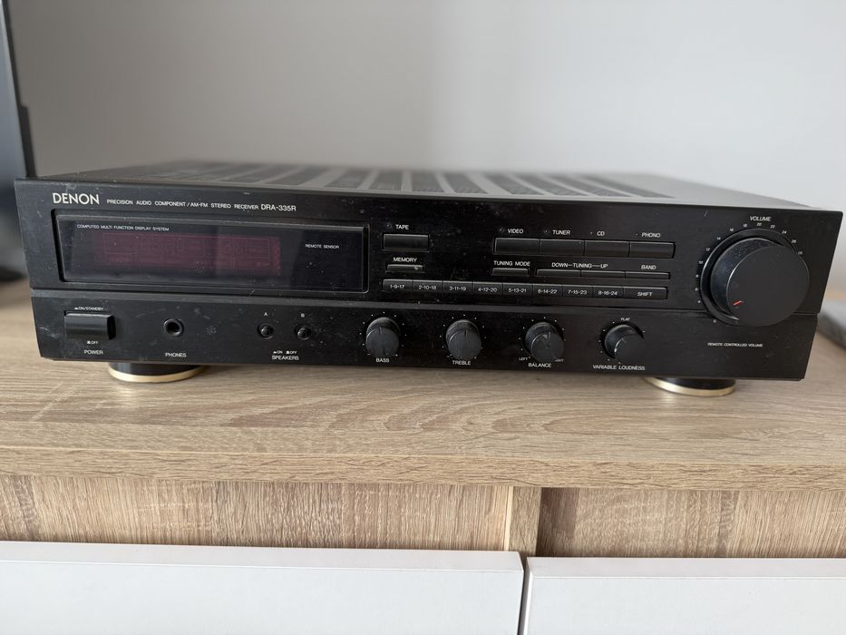 wzmacniacz Denon z kolumnami JBL
