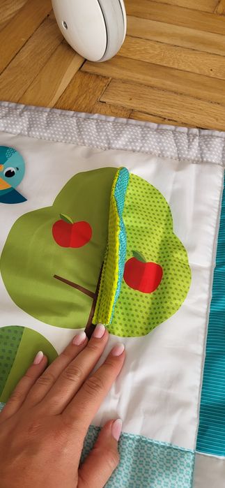 Mata TinyLove gigant zabawa na łące