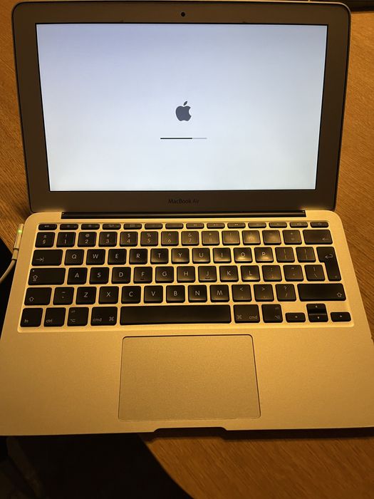 Laptop Apple MacBook Air 11