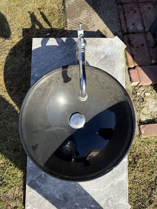 Blat marnurowu z zlewem