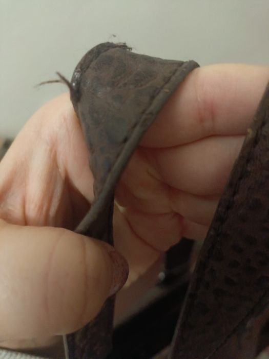 Czekoladowa torebka Mango