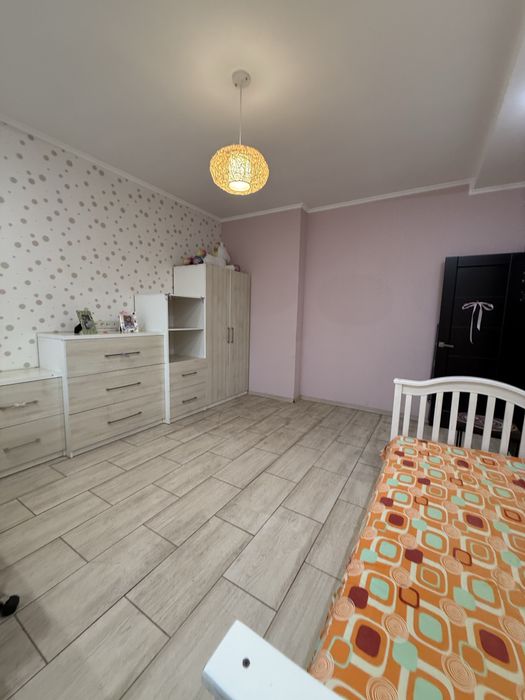 Продам 3-х кімнатну центр