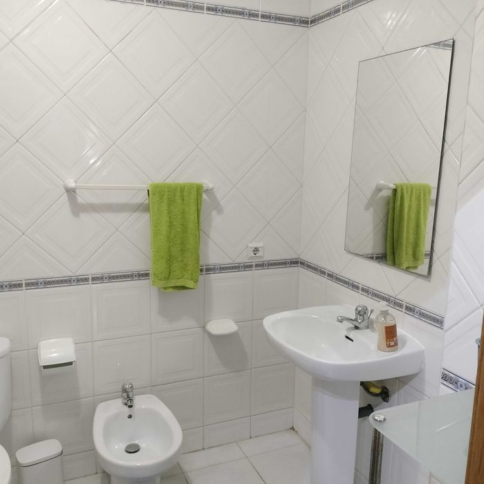 Quartos individuais a estudante 250€/260€/300€ com despesas incluídas