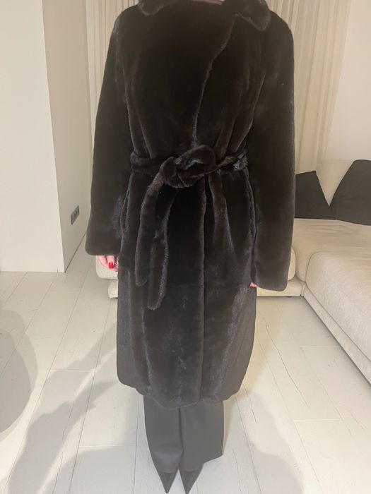 Продается норковая шуба Blackglama