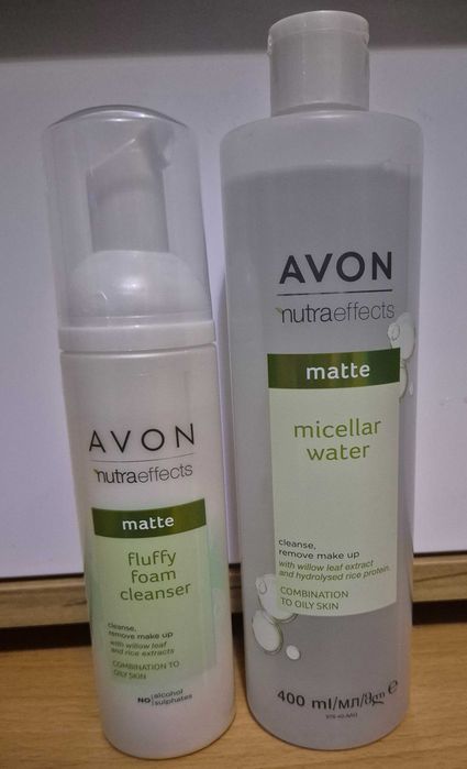 Pianka do twarzy + płyn micelarny Avon
