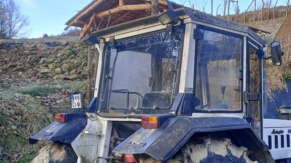 Kabina Lamborghini 674-70 Same Ferguson