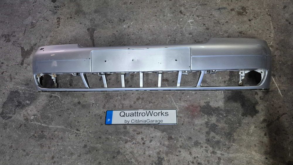 Parachoques frente Audi A4 B5 8D facelift com reforço metálico - 1995 - 2001