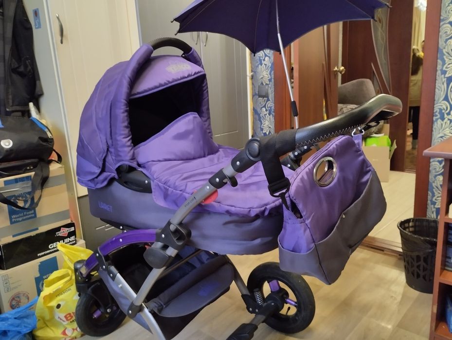 Продам коляску в очень хорошем состоянии