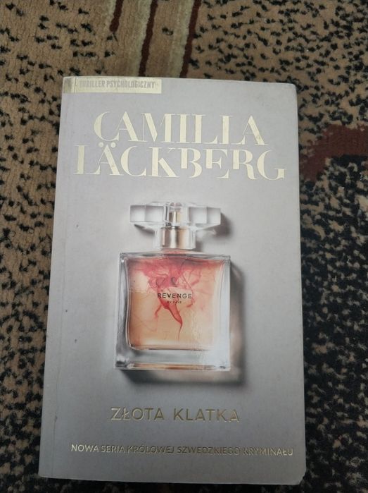 Złota klatka dobra książka