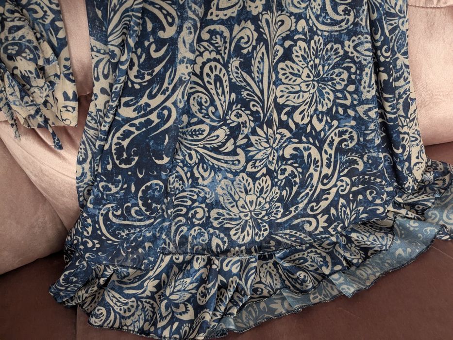 Ubrania damskie sukienki