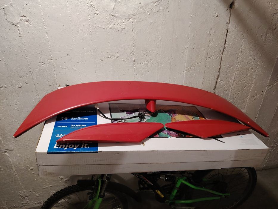 Sprzedam spoiler mitsubishi eclipse 94-99