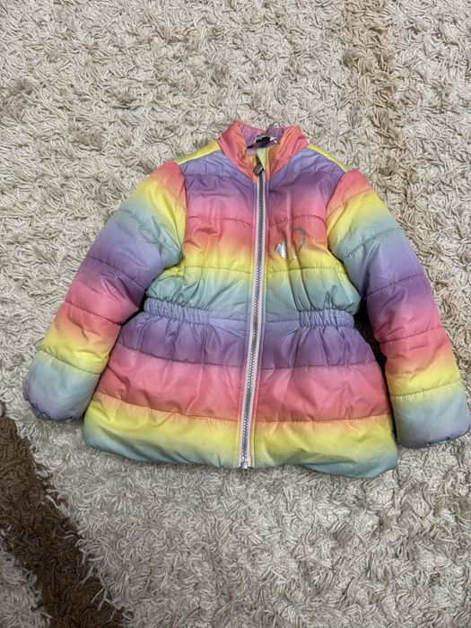 Курточка весняна