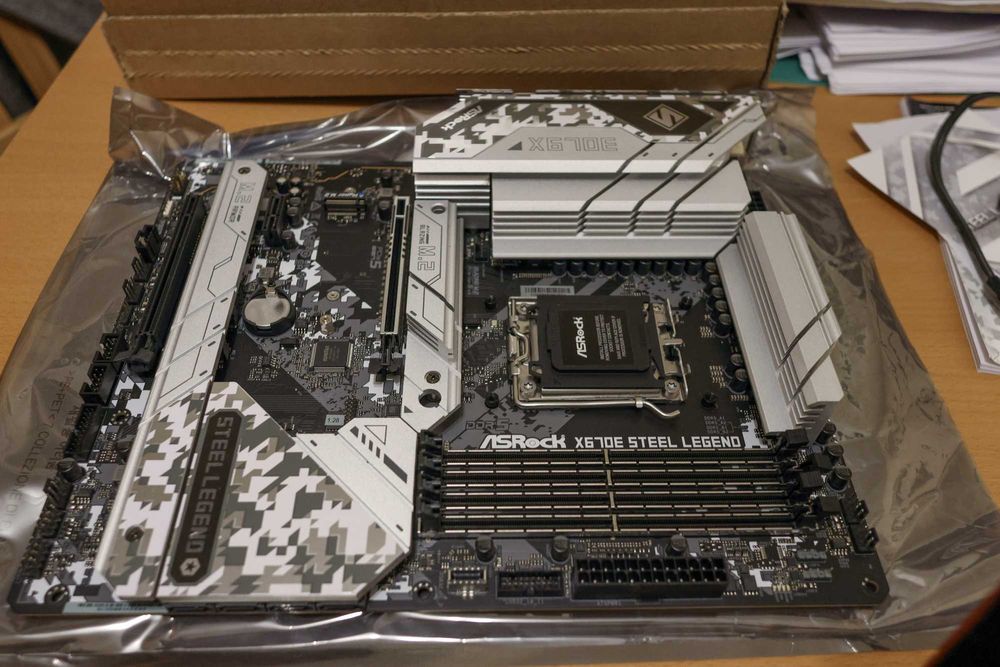 Płyta główna ASRock X670E STEEL LEGEND WIFI