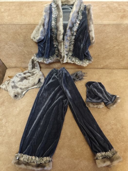 Прокат дитячих костюмів