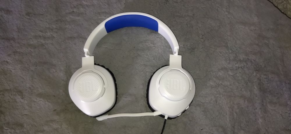 Навушники JBL Quantum 100p