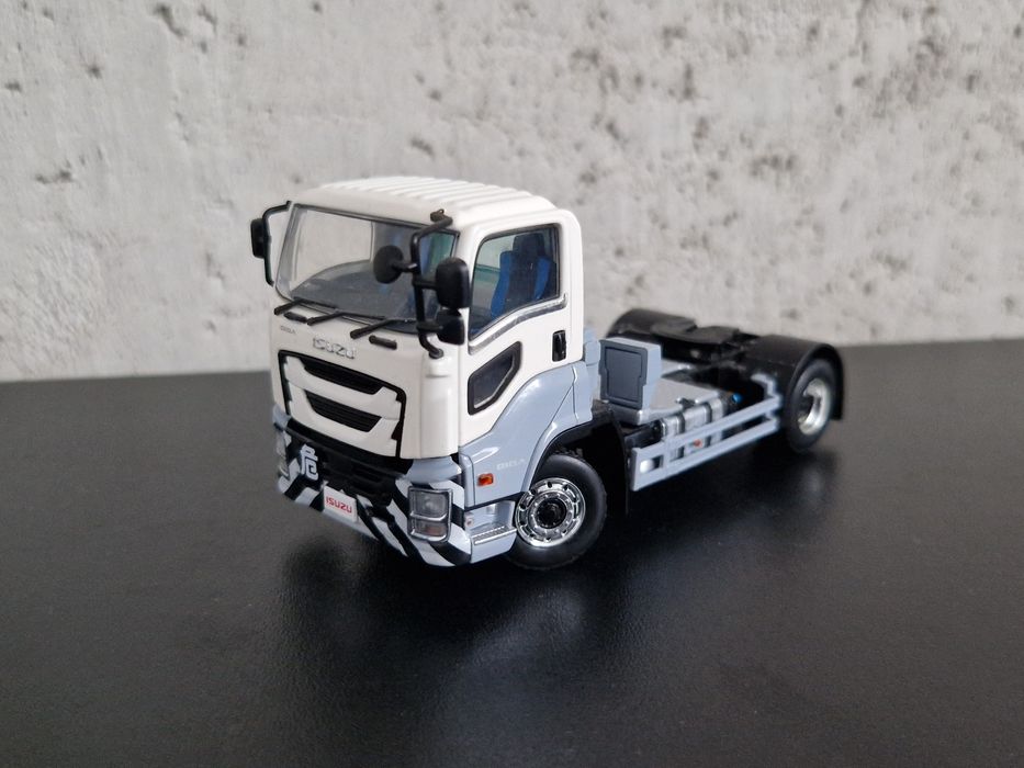 Model ISUZU skala 1:50 WSI models