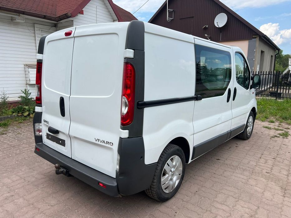 Opel Vivaro 2011