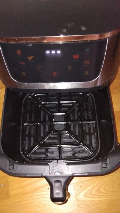 Air fryer frytkownica uszkodzona