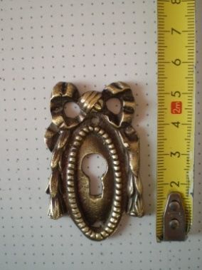 Mosiężne kluczynki do mebli różne wzory i dowolna ilość