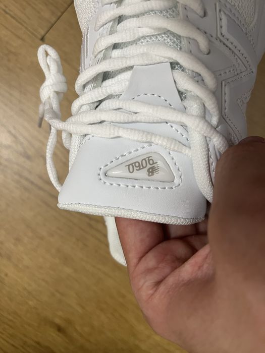 New balance 9060