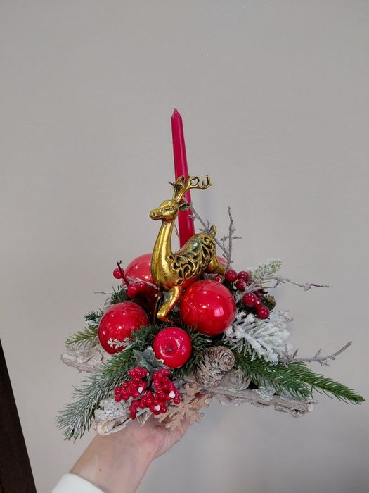 Świąteczny stroik na stół komodę ze świeczką home&you