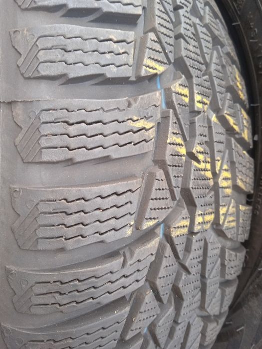 Шины зима 175.65.15 Nokian WR04,20p, 7mm.