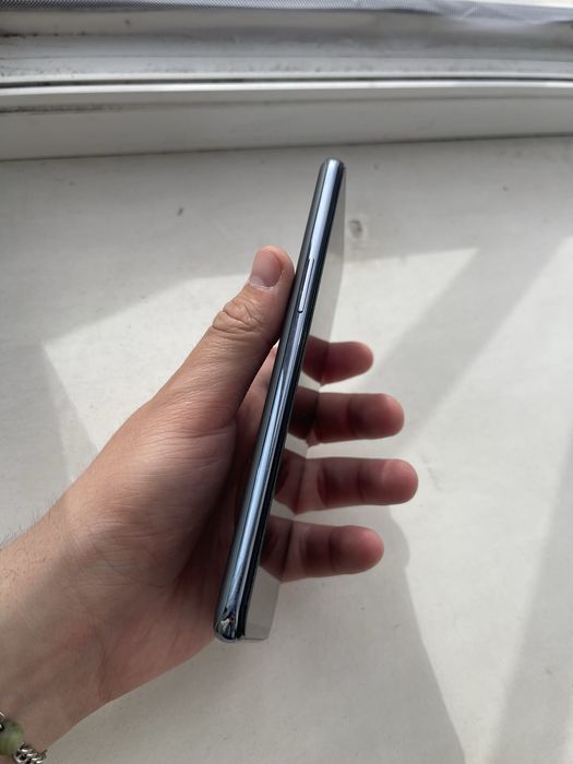 Мобільний телефон One Plus Nord 2 5G 8/128GB