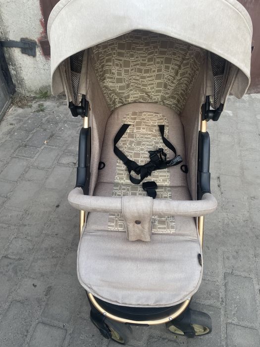 Прогулянковий візок 4Baby Rapid Premium