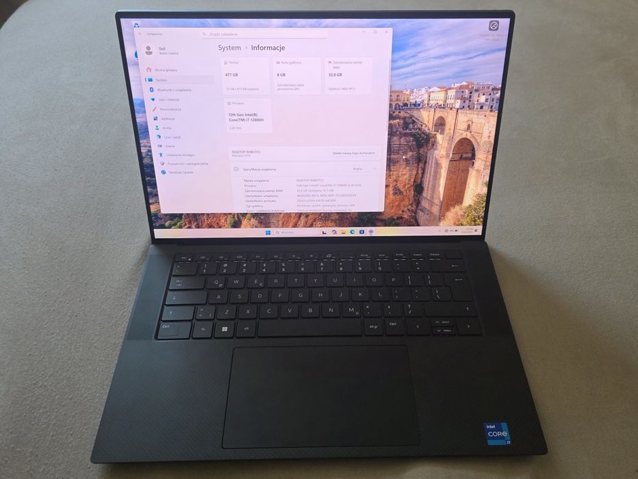 Dell Precision 5570 dotykowy 4k UHD i7 32GB RTX A2000 8GB