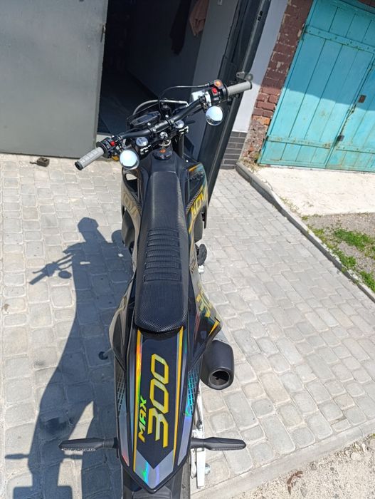 Продам кові Макс 300 2025 року