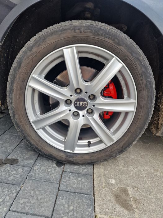 Alufelgi z oponami Laufen całorocznymi  5x112 r17