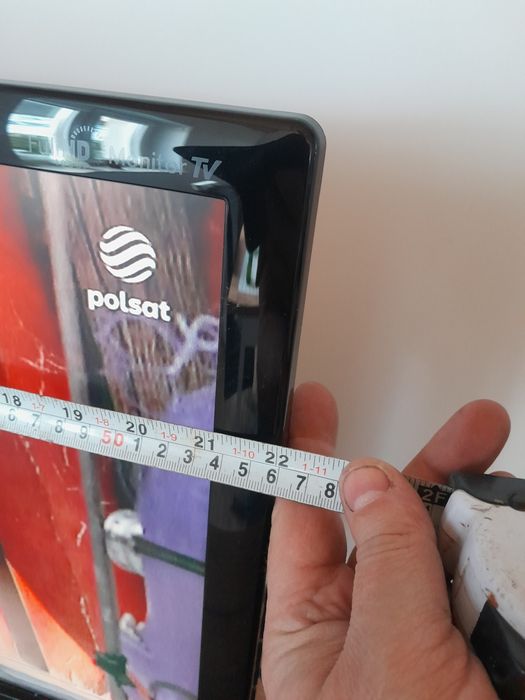 Telewizor LG z pilotem