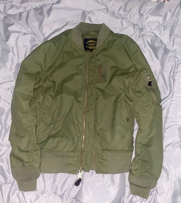 Бомбер Alpha Industries