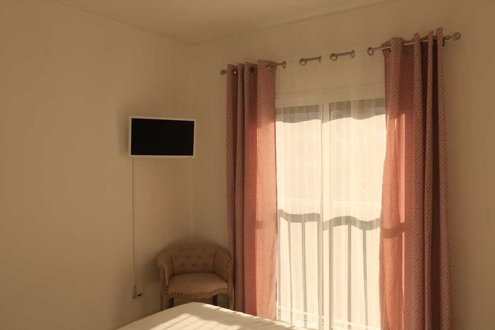Apartamento T1 p/férias Praia da Rocha em condomínio fechado e piscina
