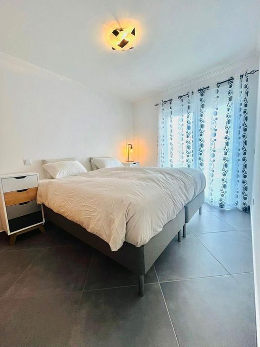 T2  Monte Gordo com terraço setembro e outubro