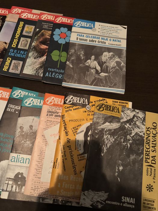 Conjunto de revistas biblica