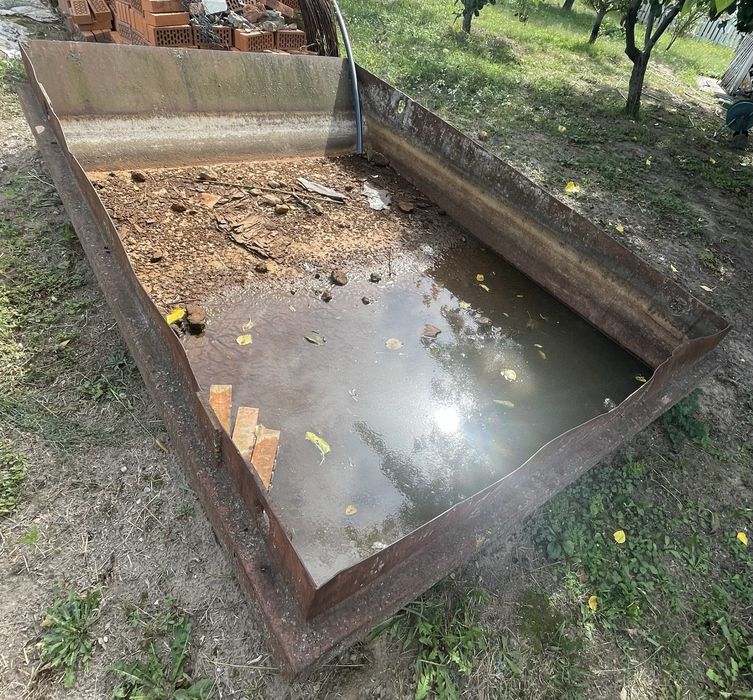 Ємність (ящик) будівельна для бетонного розчину
