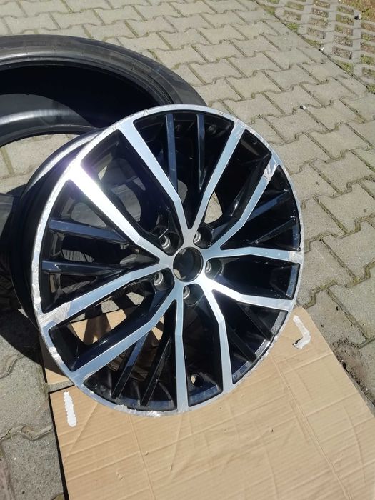 Alufelga OE VW 6C0 POLO 5x100 7.5Jx17H2 ET44 otwór centrujący 57,1 ...
