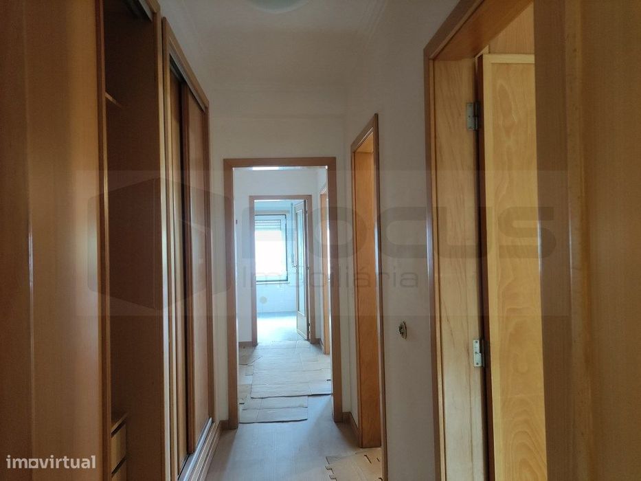 Apartamento T2 para arrendamento - Esgueira / Aveiro