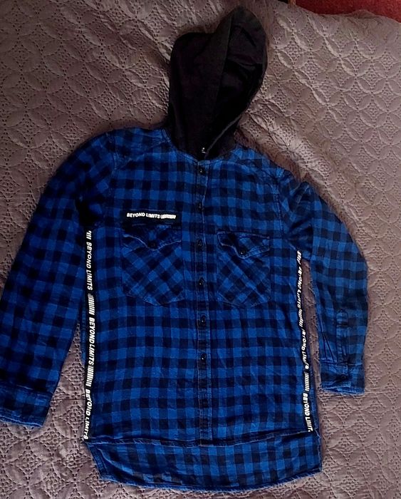 Koszula z kapturem Reporter Young 170cm+ czarna bluza