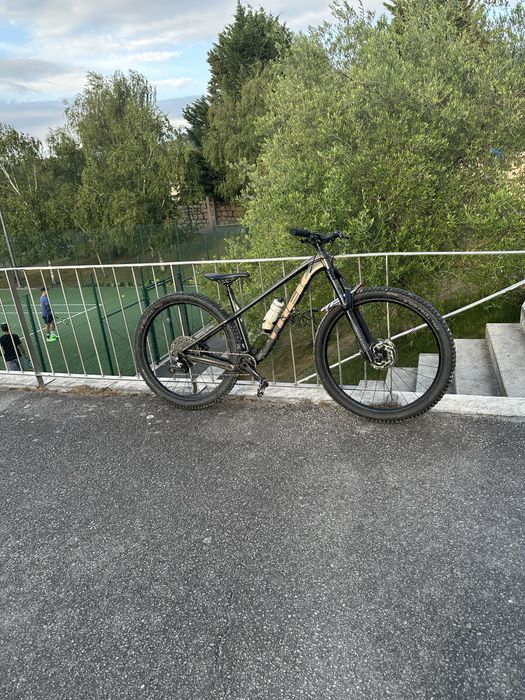 Bicicleta trail trek roscoe 7