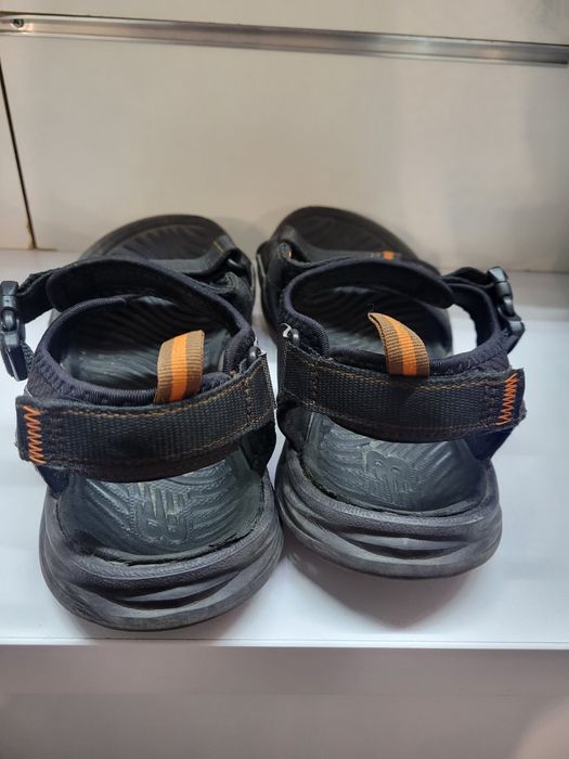 Оригінал new balance 41.5 сандалі сандалии босоножки босоніжки мужские чоловічі