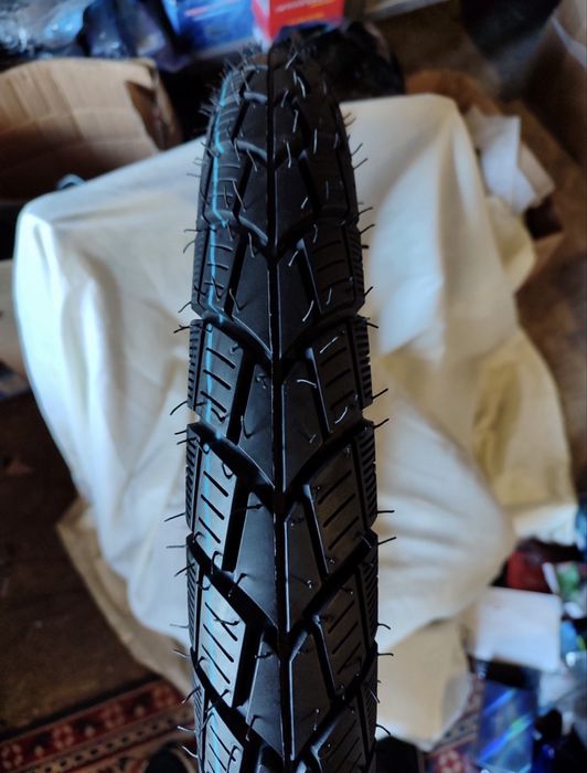 Покришка 2.75-17 різні протектори,6 слойна, гарна якiсть