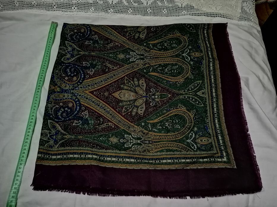 Lenços antigos de cabeça